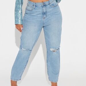 Plus size Low Stretch Ripped Mom Jeans